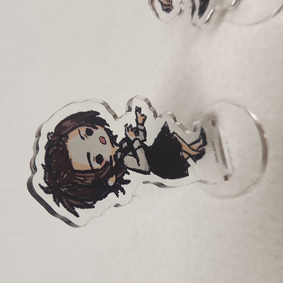 Attack on Titan Lot of 5 acrylics stands: Gabi, Reiner, Falco, Zeke 2-2.5 inch - Picture 2 of 9